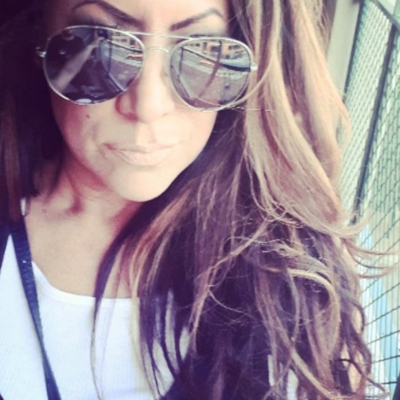 Meet your Posher, Charo - Picture 1 of 1